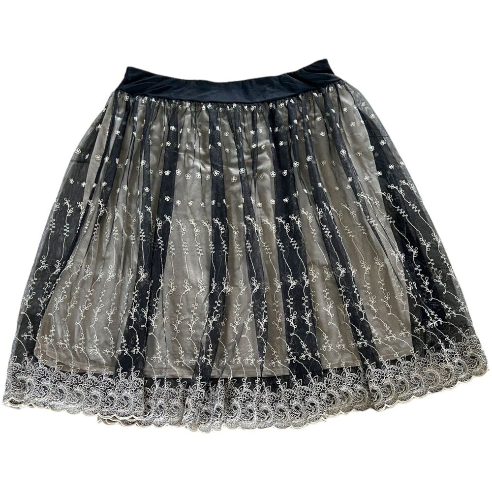 New York & Company Black Lace Overlay Skirt Sz Large NWT